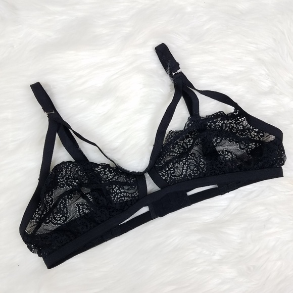 Nasty Gal Other - Nasty Gal Black Strappy Lace Lingerie Bralette Med